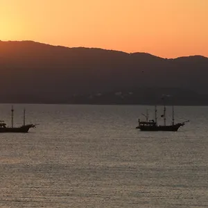 Apartamento Apartamento Praia Ponta Das Canas, Florianópolis